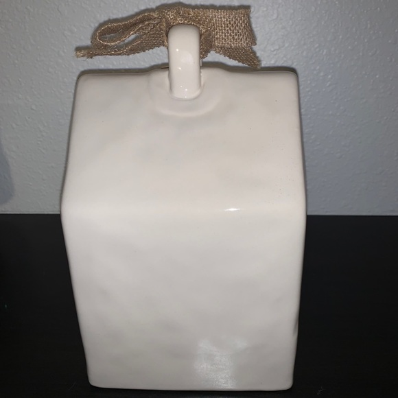 Rae Dunn Home Decor - Picture 6 of 8